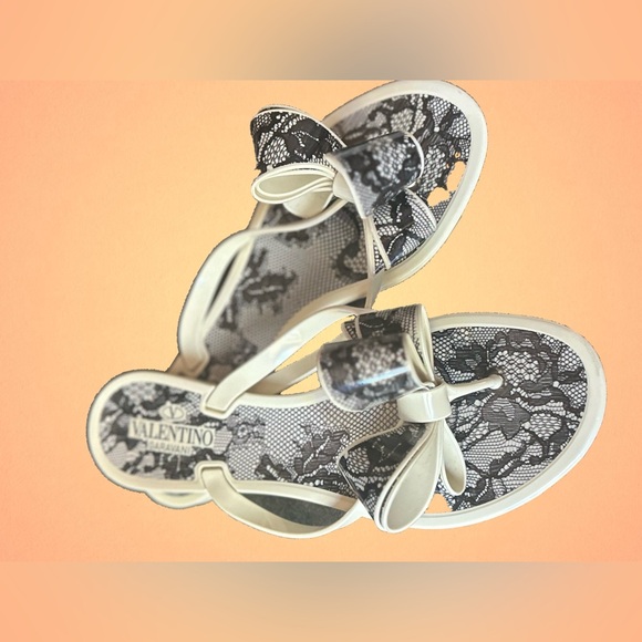 Valentino Garavani / not much use - Picture 4 of 4